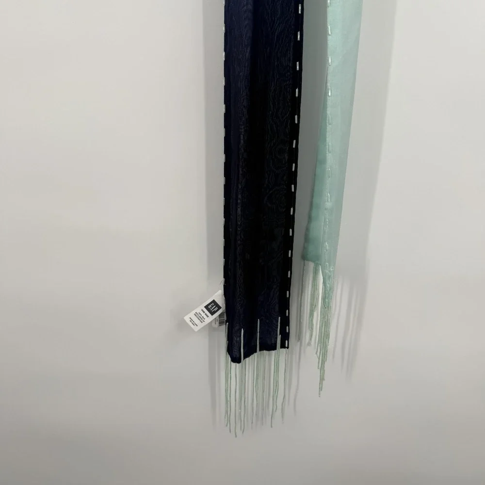 Gap Scarf Womens One Size Blue Silk Beaded‎ Fringe Rectangle Chiffon Lightweight